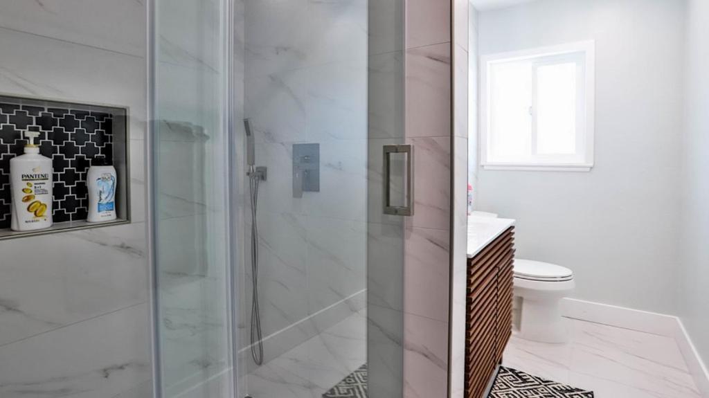 H&H Modern Lux 4Bd 1 King Suite 3 Queen Socal Disney Westminster Luaran gambar